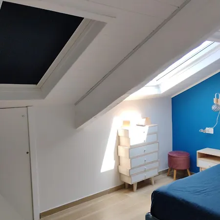 Pepè Attic Room- Center 4* Naples