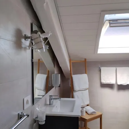 Pepè Attic Room- Center Couette-café